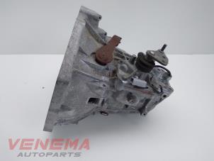 Gebruikte Versnellingsbak Peugeot 108 1.0 12V Prijs € 199,99 Margeregeling aangeboden door Venema Autoparts