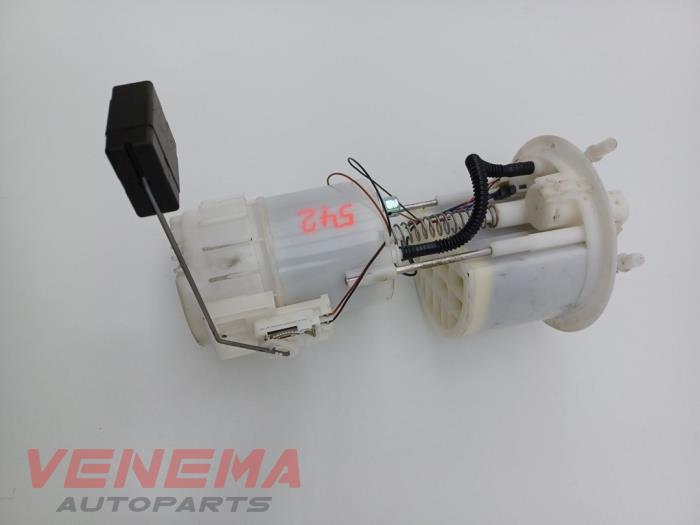 Brandstofpomp Elektrisch van een Peugeot 108 1.0 12V 2017