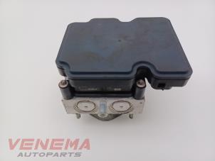Gebruikte ABS Pomp Peugeot 108 1.0 12V Prijs € 14,99 Margeregeling aangeboden door Venema Autoparts