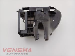 Gebruikte Steun (diversen) Seat Leon (5FB) 1.8 TSI Ecomotive 16V Prijs € 14,99 Margeregeling aangeboden door Venema Autoparts