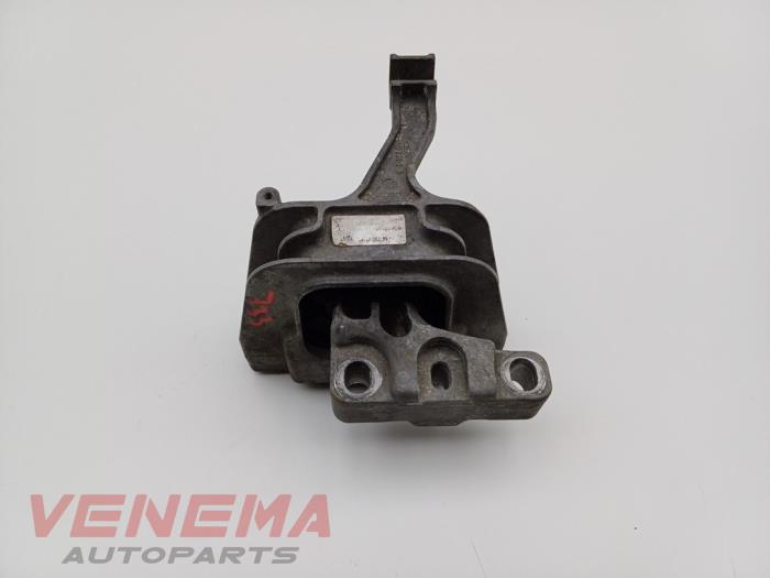 Gebruikte Motorsteun Seat Leon (5FB) 1.8 TSI Ecomotive 16V Prijs € 39,99 Margeregeling aangeboden door Venema Autoparts