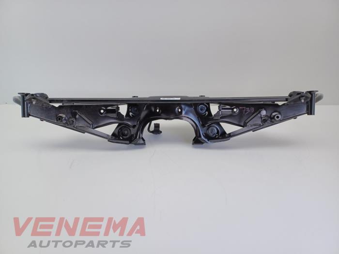 Gebruikte Subframe Mini Mini (F56) 1.5 12V Cooper Prijs € 49,99 Margeregeling aangeboden door Venema Autoparts