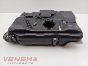 Gebruikte Brandstoftank Mercedes A (W176) 2.0 A-250 Turbo 16V Prijs € 149,99 Margeregeling aangeboden door Venema Autoparts