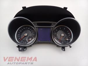 Gebruikte Kilometerteller KM Mercedes A (W176) 2.0 A-250 Turbo 16V Prijs € 299,99 Margeregeling aangeboden door Venema Autoparts