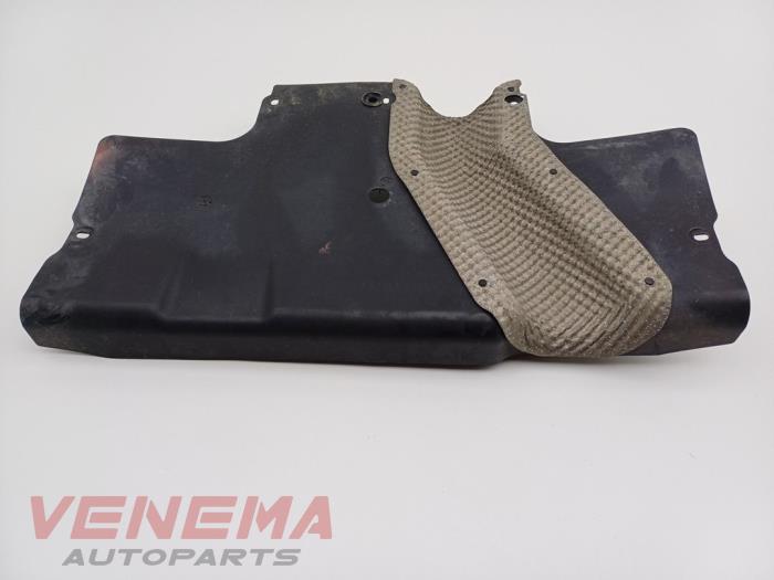 Gebruikte Diversen Mercedes A (W176) 2.0 A-250 Turbo 16V Prijs € 29,99 Margeregeling aangeboden door Venema Autoparts