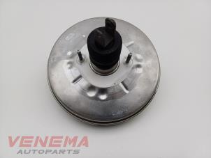 Gebruikte Rembekrachtiger Mercedes A (W176) 2.0 A-250 Turbo 16V Prijs € 29,99 Margeregeling aangeboden door Venema Autoparts