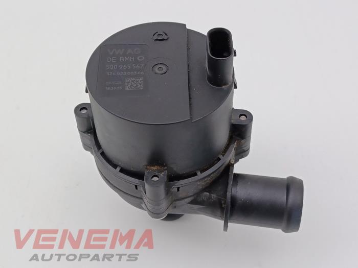 Gebruikte Waterpomp Seat Ibiza V (KJB) 1.0 TSI 12V Prijs € 19,99 Margeregeling aangeboden door Venema Autoparts