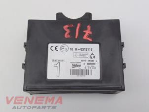 Gebruikte Deur module Peugeot 108 1.0 12V VVT-i Prijs € 19,99 Margeregeling aangeboden door Venema Autoparts