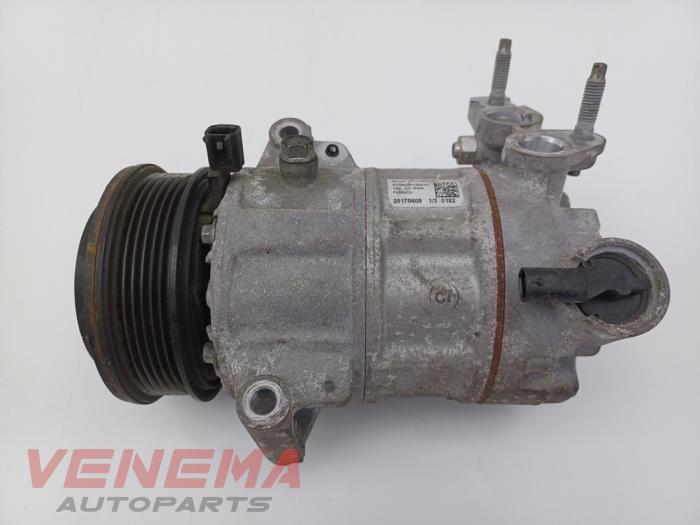 Gebruikte Aircopomp Ford Fiesta 7 1.0 EcoBoost 12V 100 Prijs € 64,99 Margeregeling aangeboden door Venema Autoparts