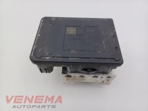 Gebruikte ABS Pomp Volkswagen Golf VIII Variant (GC5) 2.0 TDI BlueMotion 16V Prijs € 124,99 Margeregeling aangeboden door Venema Autoparts