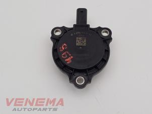 Gebruikte Nokkenas Sensor Mercedes A (W176) 2.0 A-250 Turbo 16V Prijs € 9,99 Margeregeling aangeboden door Venema Autoparts