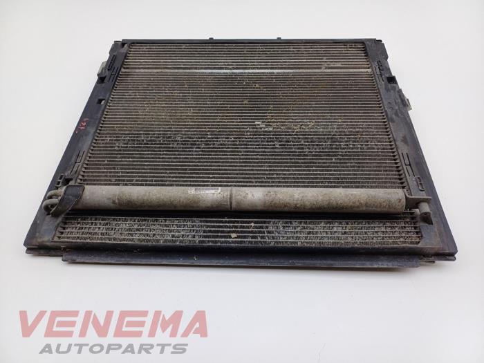Gebruikte Airco Condensor Mercedes ML III (166) 3.0 ML-350 BlueTEC V6 24V 4-Matic Prijs € 149,99 Margeregeling aangeboden door Venema Autoparts