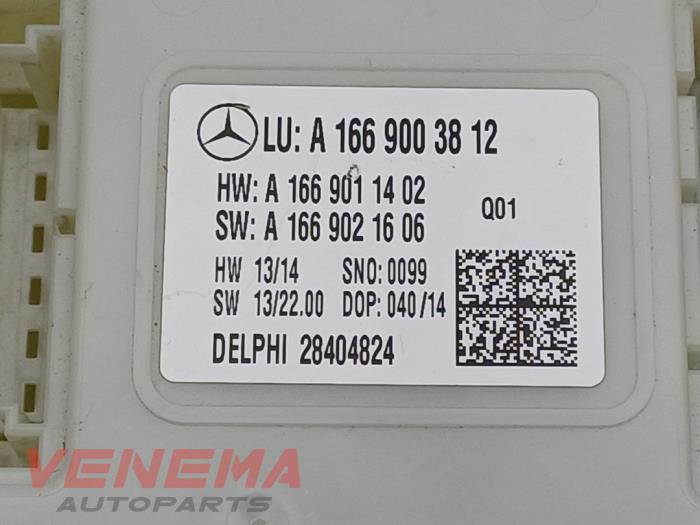 Computer Body Control van een Mercedes-Benz ML III (166) 3.0 ML-350 BlueTEC V6 24V 4-Matic 2015