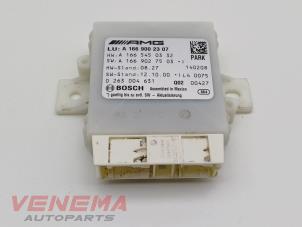 Gebruikte PDC Module Mercedes ML III (166) 3.0 ML-350 BlueTEC V6 24V 4-Matic Prijs € 49,99 Margeregeling aangeboden door Venema Autoparts