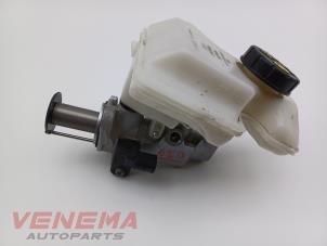 Gebruikte Hoofdremcilinder Seat Ibiza V (KJB) 1.0 TSI 12V Prijs € 14,99 Margeregeling aangeboden door Venema Autoparts