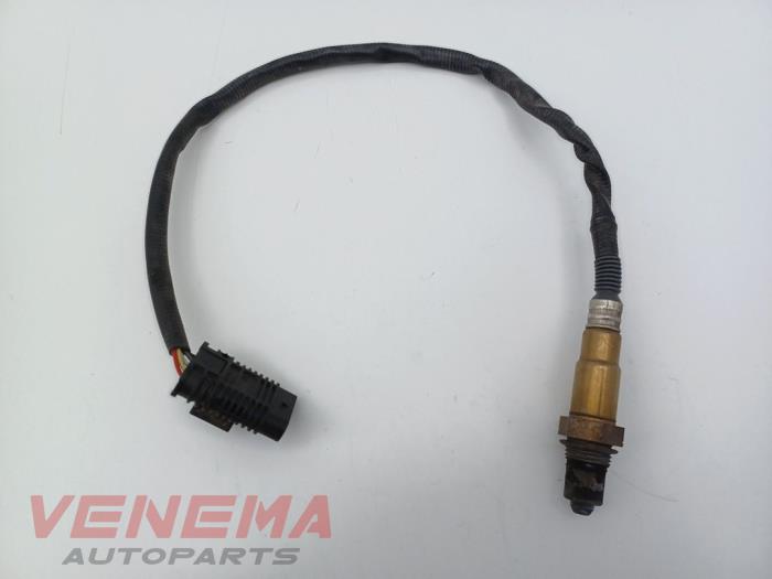 Gebruikte Lambda Sonde BMW 1 serie (F20) 118i 1.5 TwinPower 12V Van Prijs € 19,99 Margeregeling aangeboden door Venema Autoparts