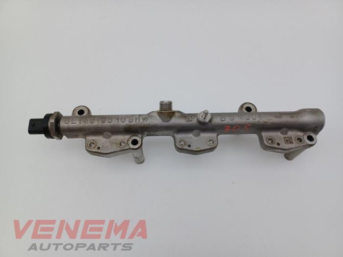Gebruikte Verstuiver brug Mini Mini (F56) 1.5 12V One Prijs € 84,99 Margeregeling aangeboden door Venema Autoparts