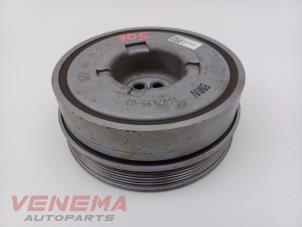 Gebruikte Krukas Poelie Mini Mini (F56) 1.5 12V One Prijs € 74,99 Margeregeling aangeboden door Venema Autoparts