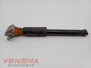 Gebruikte Schokdemper rechts-achter Mini Mini (F56) 1.5 12V Cooper Prijs € 29,99 Margeregeling aangeboden door Venema Autoparts