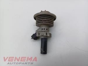 Gebruikte Adblue injector Mercedes ML III (166) 3.0 ML-350 BlueTEC V6 24V 4-Matic Prijs € 174,99 Margeregeling aangeboden door Venema Autoparts