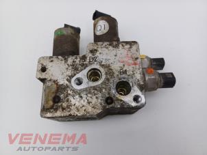 Gebruikte Stabilisatie Regel Sensor Mercedes ML III (166) 3.0 ML-350 BlueTEC V6 24V 4-Matic Prijs € 274,99 Margeregeling aangeboden door Venema Autoparts