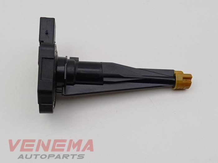 Gebruikte Oliepeil sensor BMW 4 serie (F32) 440i xDrive 3.0 TwinPower Turbo 24V Prijs € 79,99 Margeregeling aangeboden door Venema Autoparts