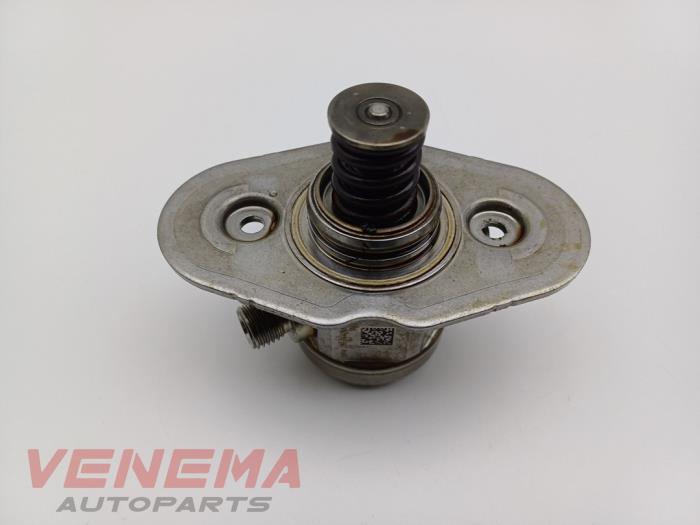Gebruikte Brandstofpomp Mechanisch BMW 4 serie (F32) 440i xDrive 3.0 TwinPower Turbo 24V Prijs € 74,99 Margeregeling aangeboden door Venema Autoparts
