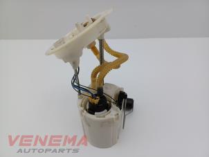 Gebruikte Tank element Pomp BMW 3 serie Touring (F31) 320d 2.0 16V Prijs € 34,99 Margeregeling aangeboden door Venema Autoparts