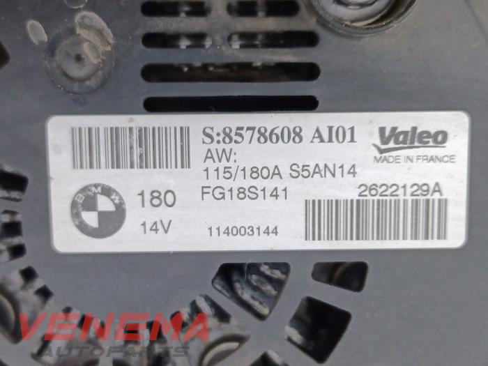 Alternator van een BMW 3 serie Touring (F31) 320d 2.0 16V 2014