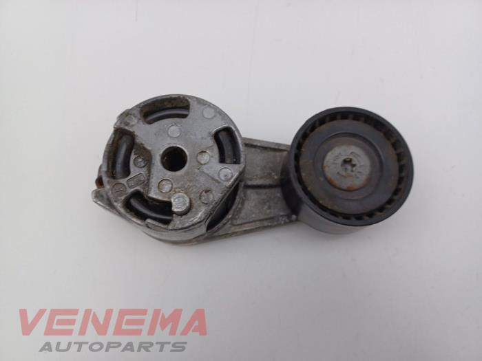 Gebruikte Spanrol Multiriem BMW 1 serie (F20) 116i 1.6 16V Prijs € 49,99 Margeregeling aangeboden door Venema Autoparts