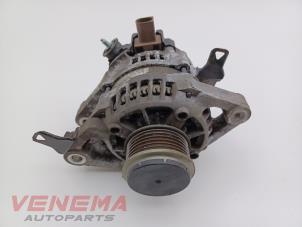 Gebruikte Alternator Peugeot 108 1.0 12V VVT-i Prijs € 49,99 Margeregeling aangeboden door Venema Autoparts