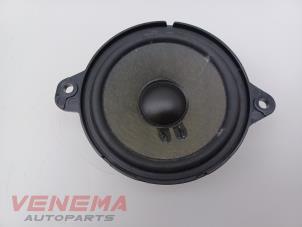 Gebruikte Luidspreker Audi A5 Cabrio (F57/F5E) 3.0 TDI V6 24V Quattro Prijs € 14,99 Margeregeling aangeboden door Venema Autoparts