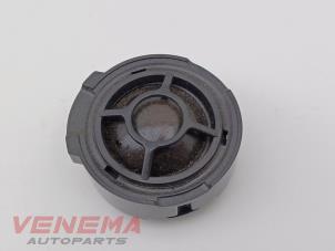 Gebruikte Luidspreker Audi A5 Cabrio (F57/F5E) 3.0 TDI V6 24V Quattro Prijs € 19,99 Margeregeling aangeboden door Venema Autoparts