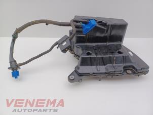 Gebruikte Adblue tank Audi A5 Cabrio (F57/F5E) 3.0 TDI V6 24V Quattro Prijs € 499,99 Margeregeling aangeboden door Venema Autoparts