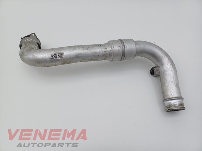 Intercooler Buis van een Audi A5 Cabrio (F57/F5E) 3.0 TDI V6 24V Quattro 2017