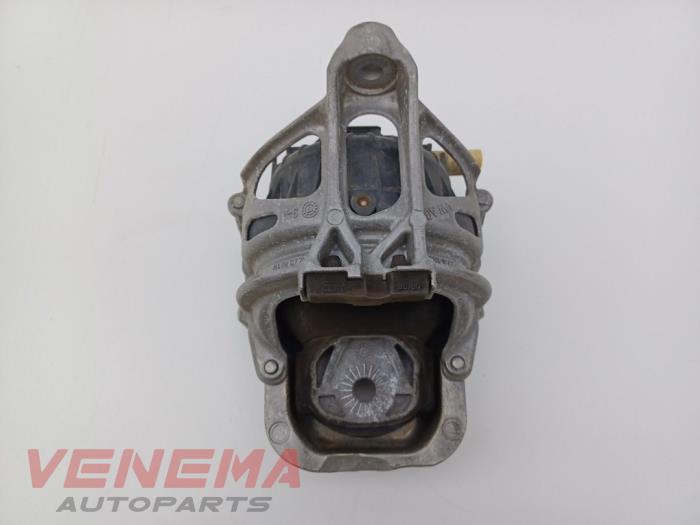 Gebruikte Motorrubber Audi A5 Cabrio (F57/F5E) 3.0 TDI V6 24V Quattro Prijs € 99,99 Margeregeling aangeboden door Venema Autoparts
