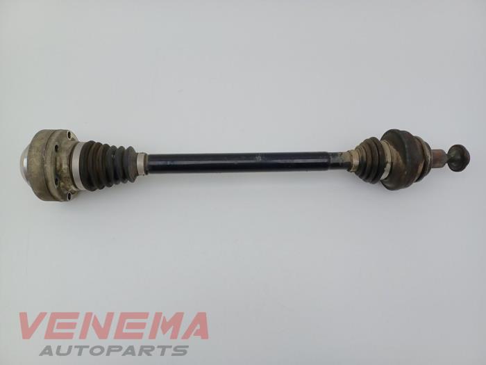 Gebruikte Aandrijfas rechts-achter Audi A5 Cabrio (F57/F5E) 3.0 TDI V6 24V Quattro Prijs € 89,99 Margeregeling aangeboden door Venema Autoparts