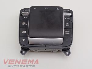 Gebruikte MMI schakelaar Mercedes GLA (H247) 1.3 200 Turbo 16V Prijs € 74,99 Margeregeling aangeboden door Venema Autoparts