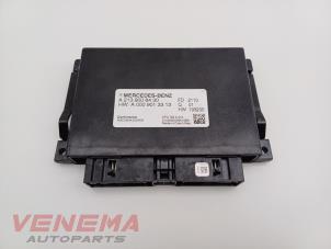 Gebruikte Computer Automatische Bak Mercedes GLA (H247) 1.3 200 Turbo 16V Prijs € 74,99 Margeregeling aangeboden door Venema Autoparts