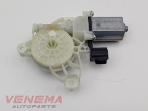 Gebruikte Motor electrisch raam Ford Fiesta 7 1.0 EcoBoost 12V Prijs € 19,99 Margeregeling aangeboden door Venema Autoparts