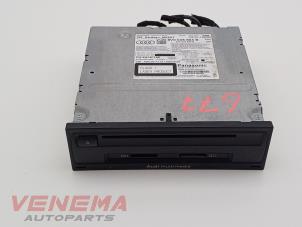 Gebruikte Regelunit Multi Media Audi A3 Sportback (8VA/8VF) 1.6 TDI 16V Prijs € 499,99 Margeregeling aangeboden door Venema Autoparts