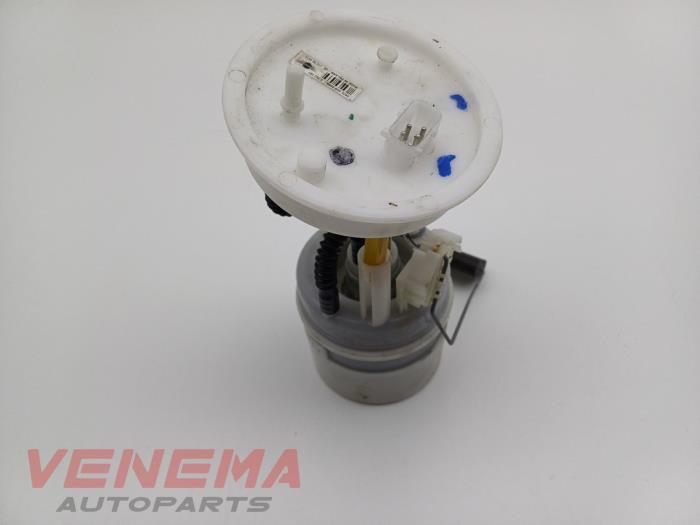 Gebruikte Tank element Pomp Mini Coupe (R58) 1.6 16V Cooper Prijs € 19,99 Margeregeling aangeboden door Venema Autoparts