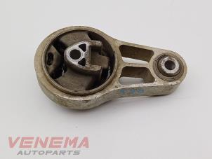 Gebruikte Motorrubber Mini Coupe (R58) 1.6 16V Cooper Prijs € 9,99 Margeregeling aangeboden door Venema Autoparts