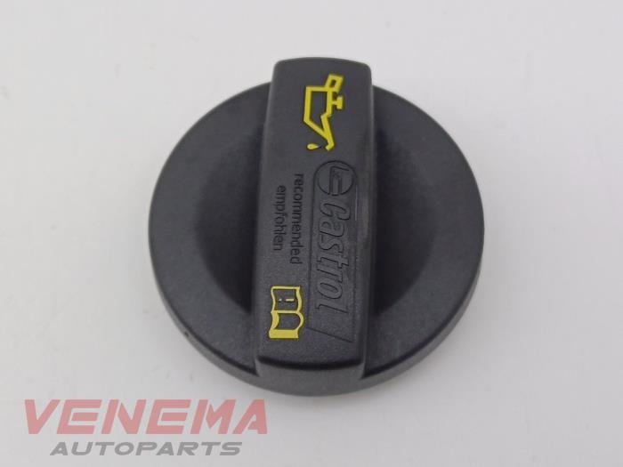 Oliedop van een Skoda Karoq 1.0 TSI 12V 2020