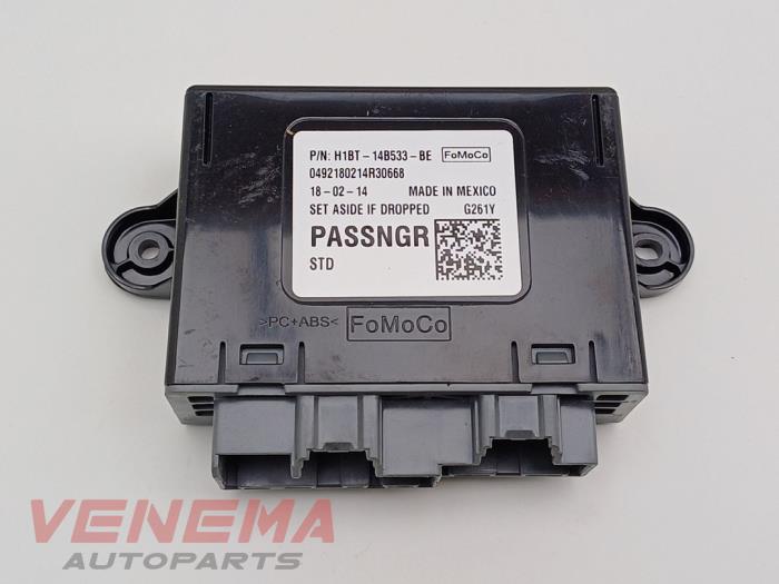 Gebruikte Module Centrale Deurvergrendeling Ford Fiesta 7 1.0 EcoBoost 12V 100 Prijs € 29,99 Margeregeling aangeboden door Venema Autoparts