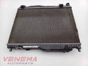 Gebruikte Radiateur Ford Fiesta 7 1.0 EcoBoost 12V 100 Prijs € 89,99 Margeregeling aangeboden door Venema Autoparts