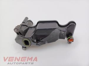 Gebruikte Carterventilatie Mercedes B (W246) 1.6 B-180 BlueEFFICIENCY Turbo 16V Prijs € 49,99 Margeregeling aangeboden door Venema Autoparts