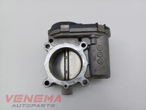 Gebruikte Gasklephuis Mercedes B (W246) 1.6 B-180 BlueEFFICIENCY Turbo 16V Prijs € 9,99 Margeregeling aangeboden door Venema Autoparts