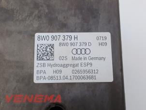 ABS Pomp van een Audi A5 Cabrio (F57/F5E) 3.0 TDI V6 24V Quattro 2017