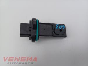 Gebruikte Luchtmassameter Opel Astra K 1.0 Turbo 12V Prijs € 29,99 Margeregeling aangeboden door Venema Autoparts